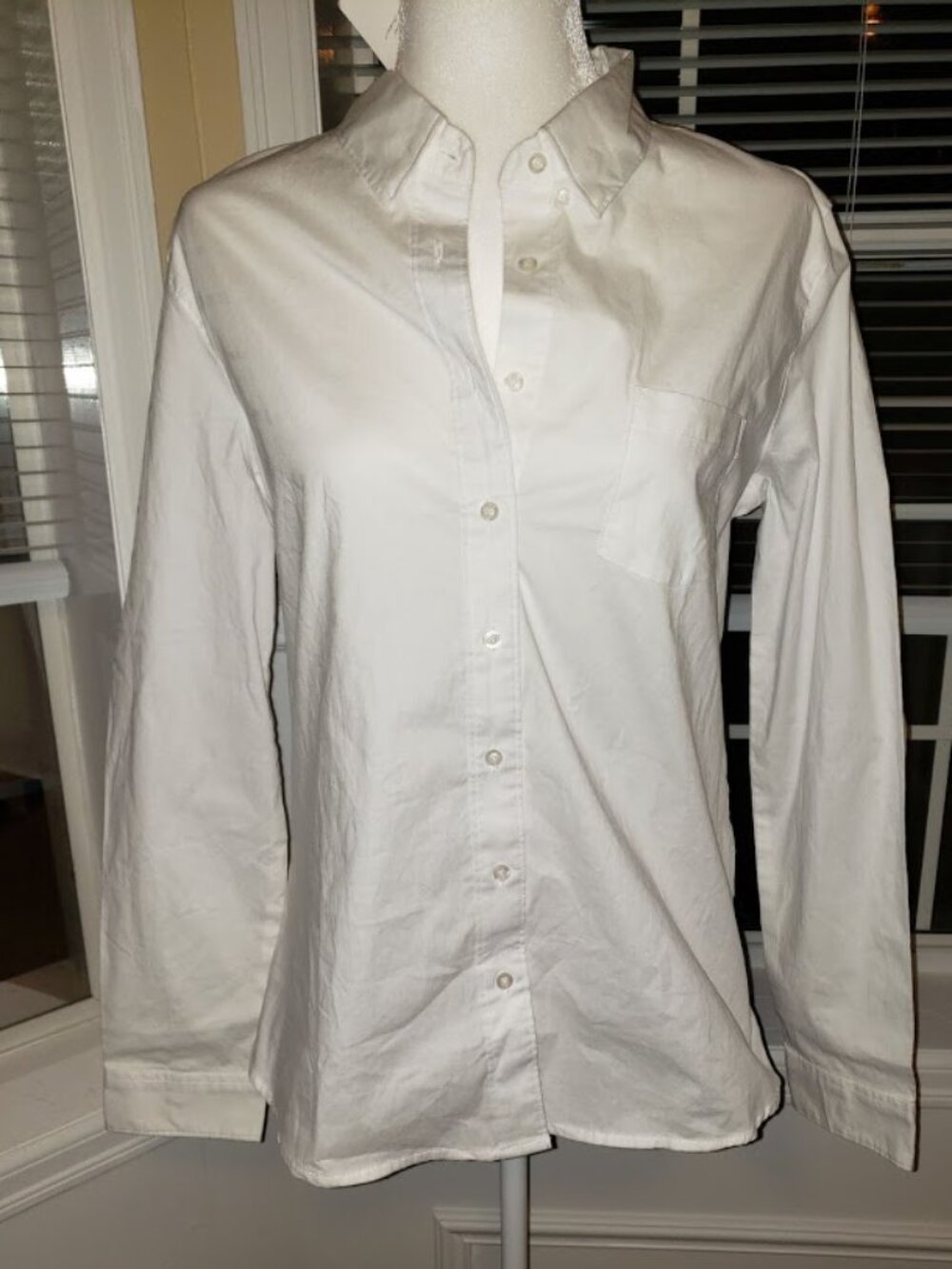 NWT Dickies Girls sz XL Jr Plus White Button Down Shirt